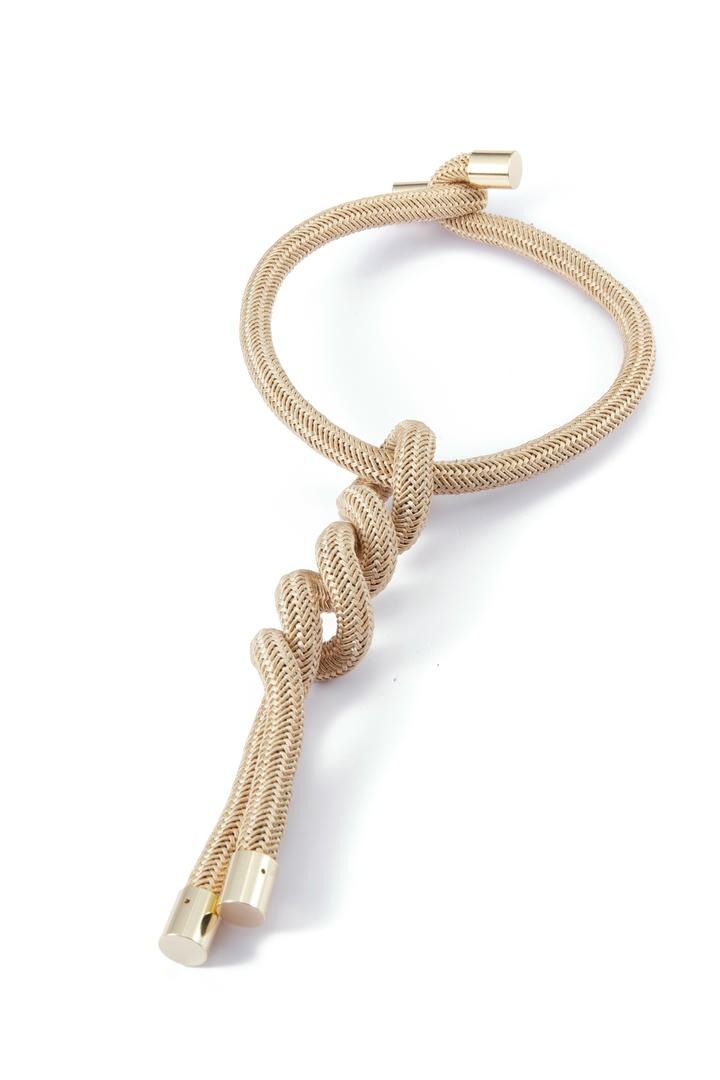 Twisted detail necklace