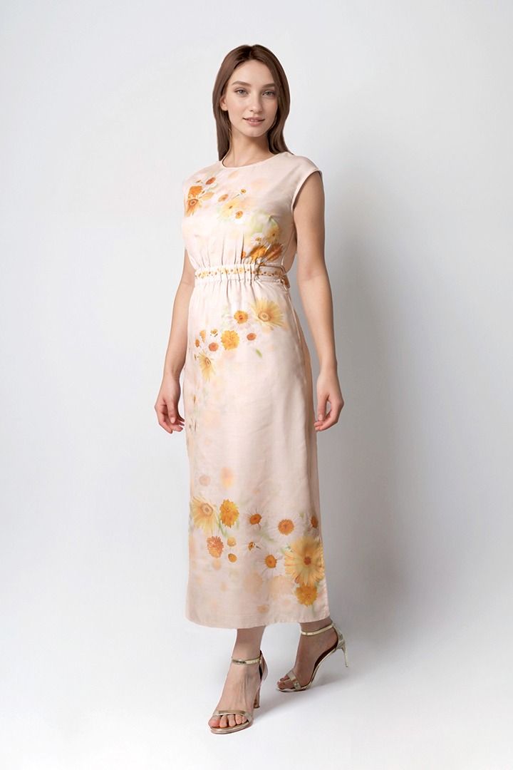 Cutouts details dress