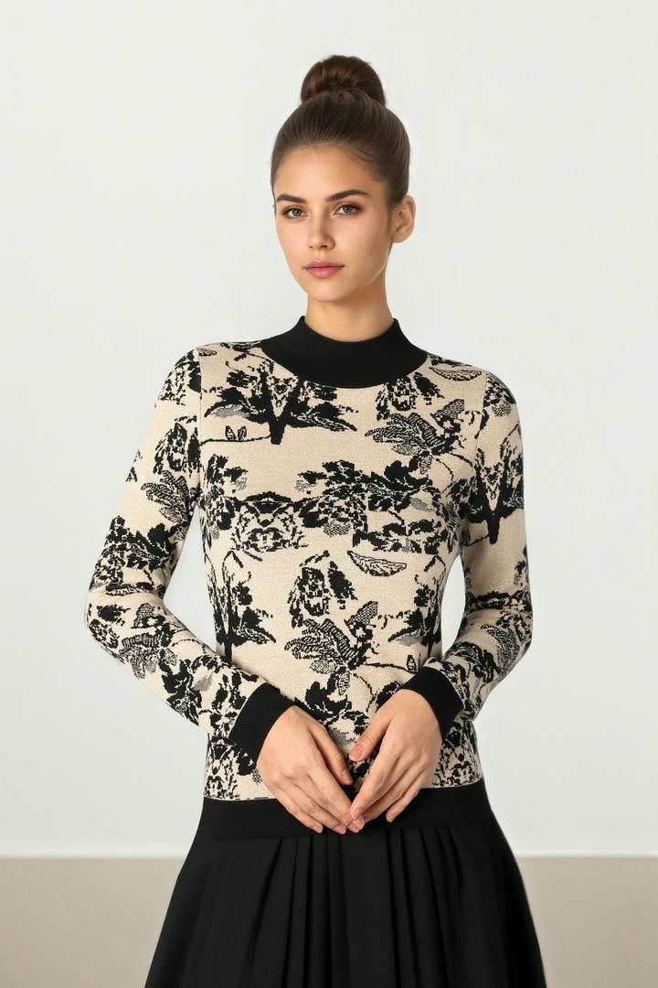 Printed Gold & Black Pullover