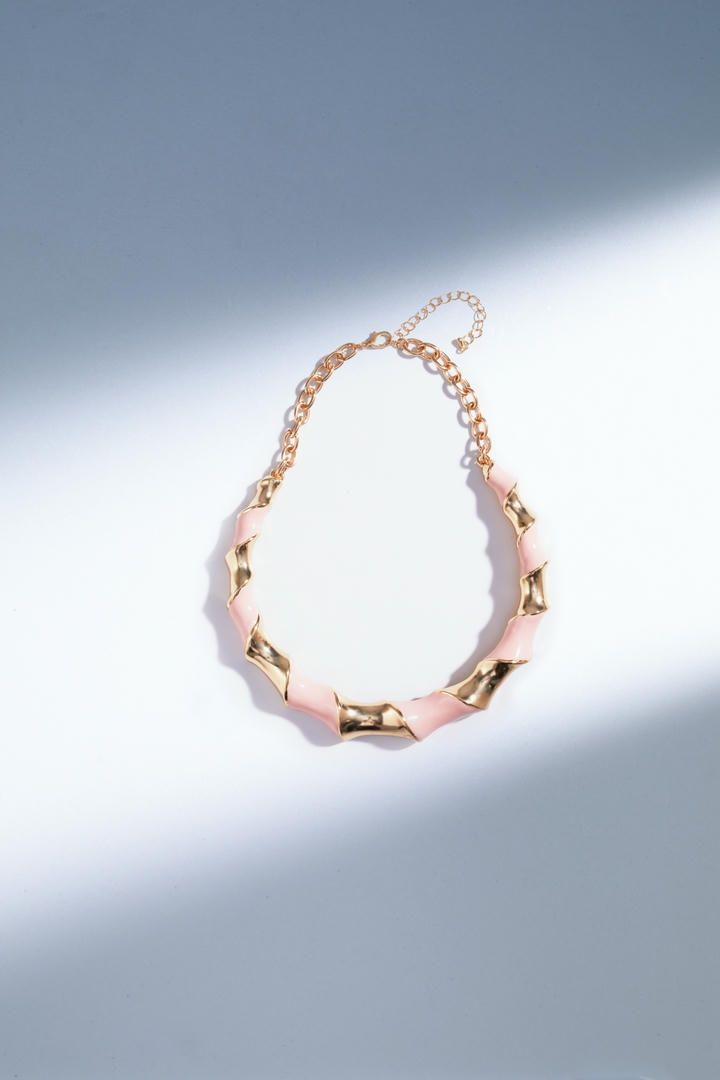 Multi color necklace
