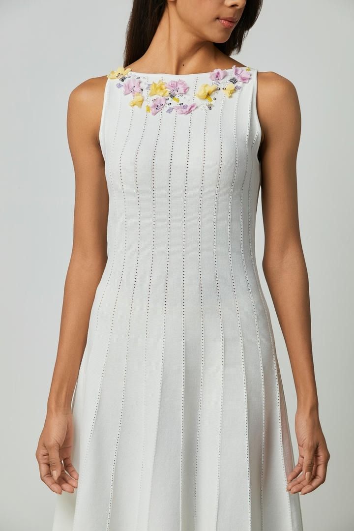 Colored flowers details dress