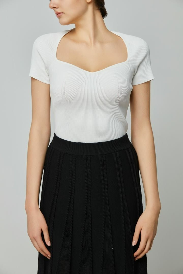 Sweetheart Ribbed Knit Top