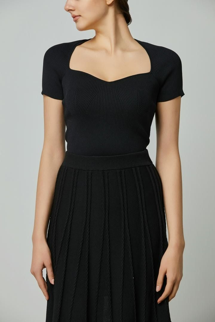 Sweetheart Ribbed Knit Top