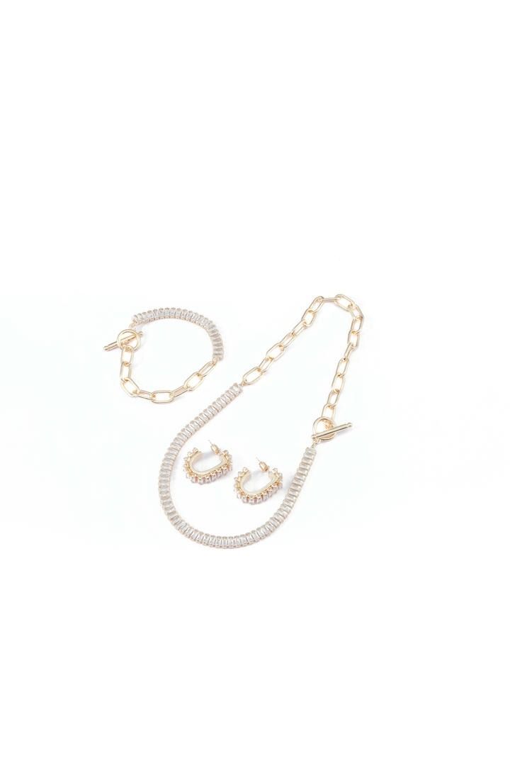 Chain crystals set