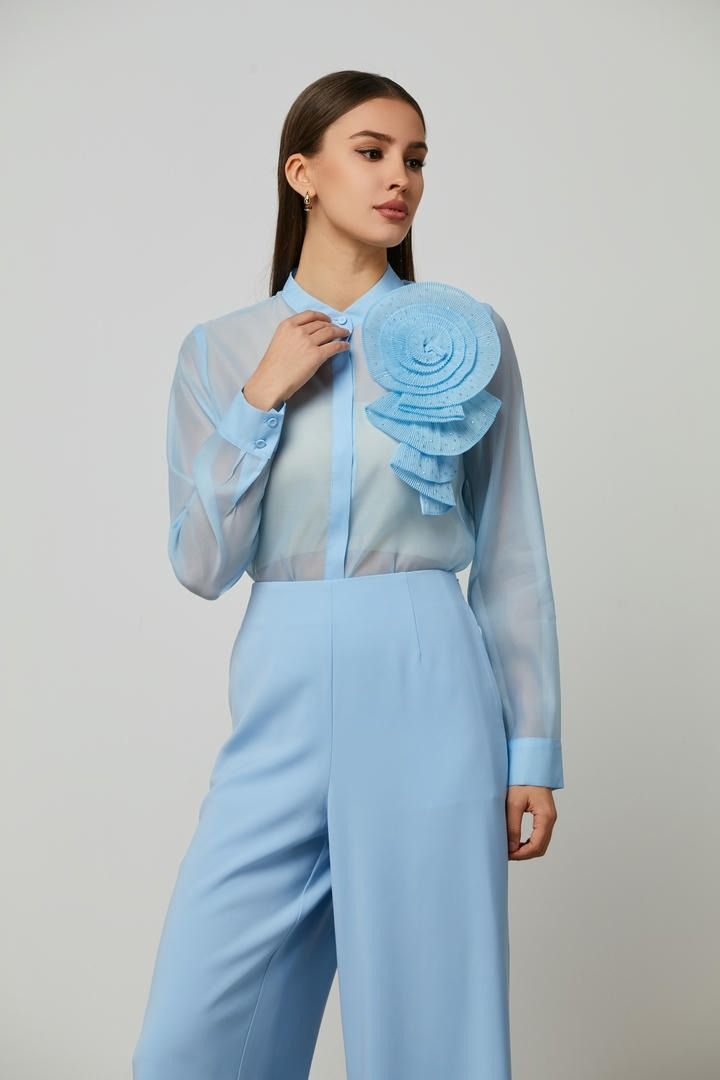 rose details organza blouse