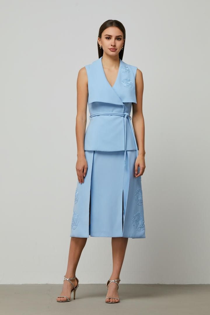 side folds skirt