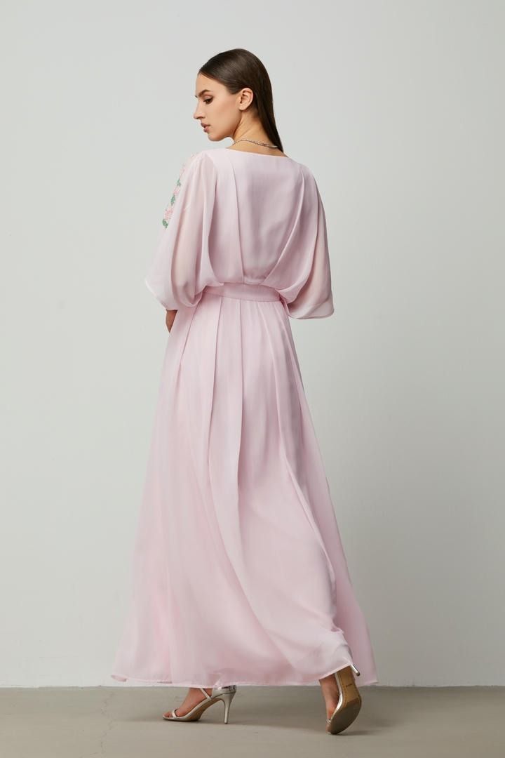 embordered sleeves dress
