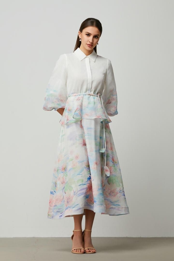 Balloon sleeves dress