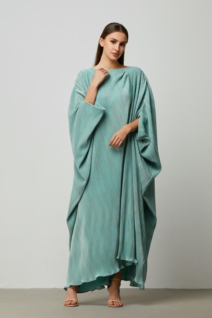 Pleats Asymmetric Kaftan