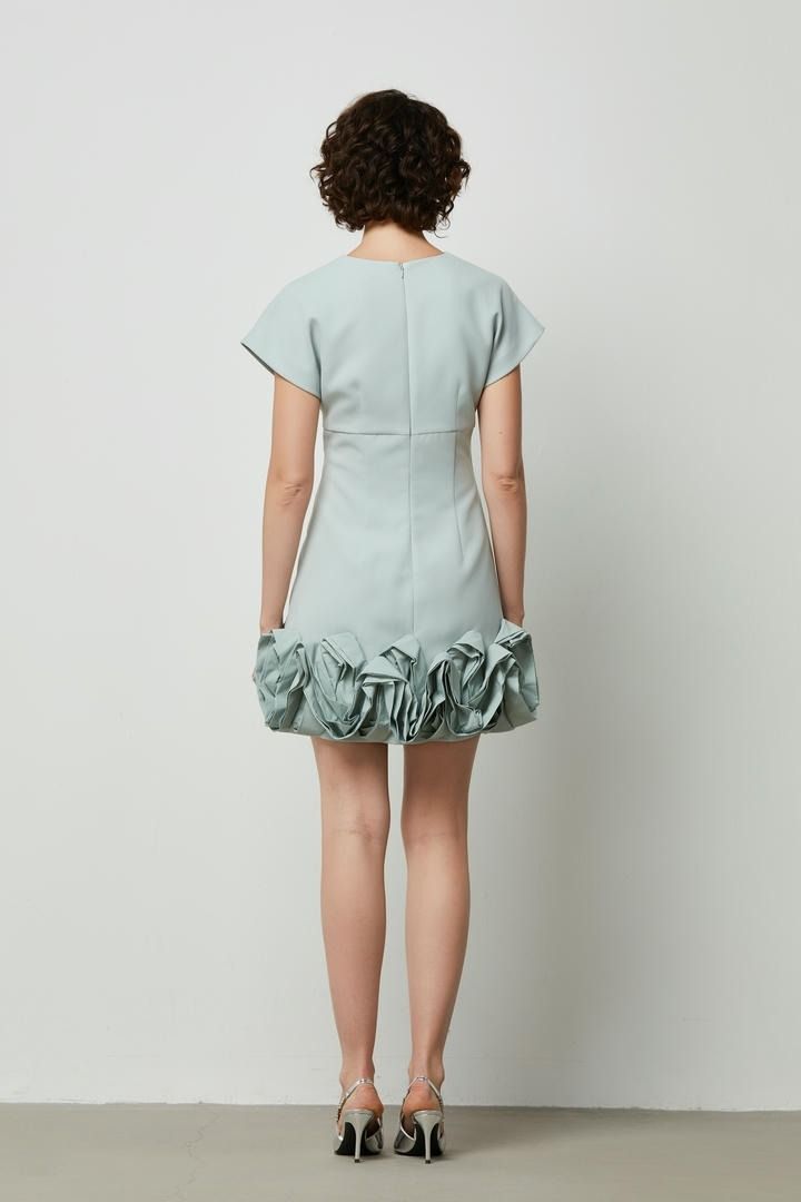 3D Ruffle hem Dress