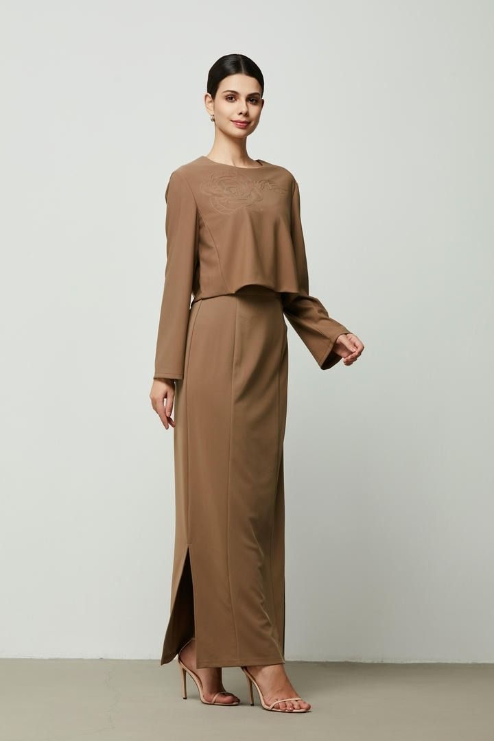 Minimal Chic Top