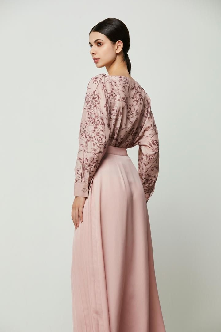 Rose Mist Bloom Top