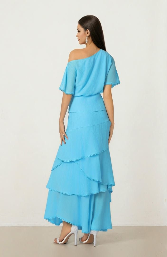 Asymmetric Shoulder Top