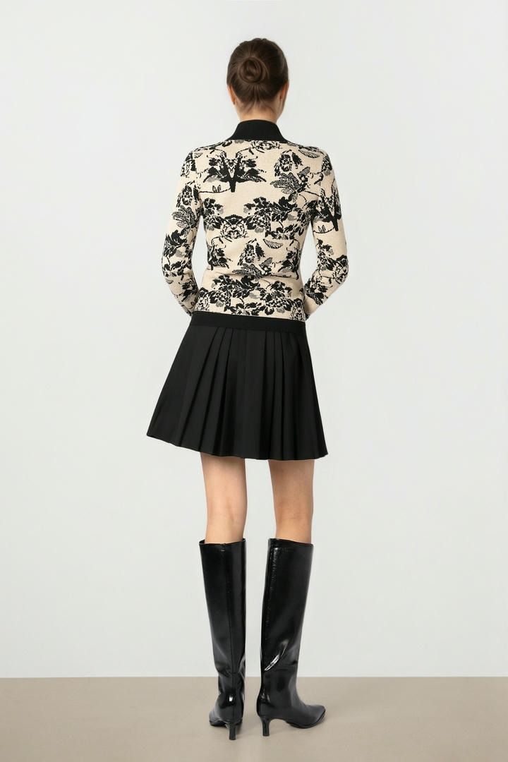 Printed Gold & Black Pullover