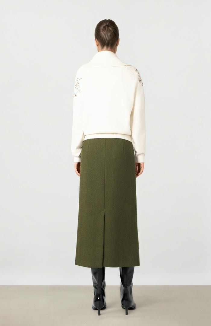 Off-White & Gold Pullover