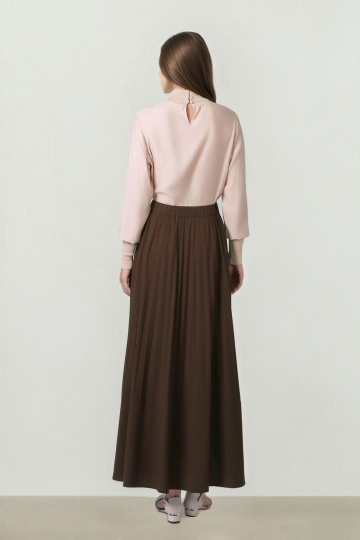 Bloom Neck Top