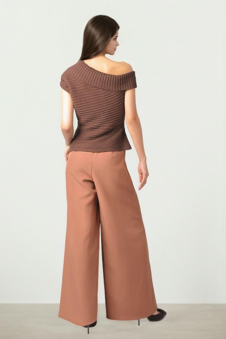 SINGLE SHOULDER RIBBED TOP