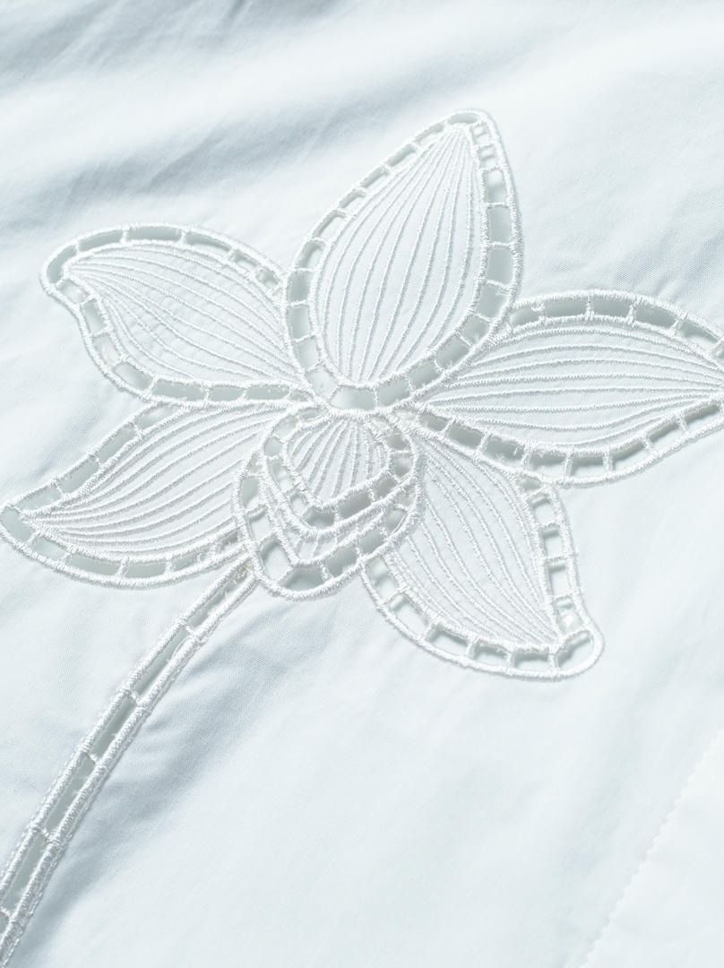 flower embroidery shirt
