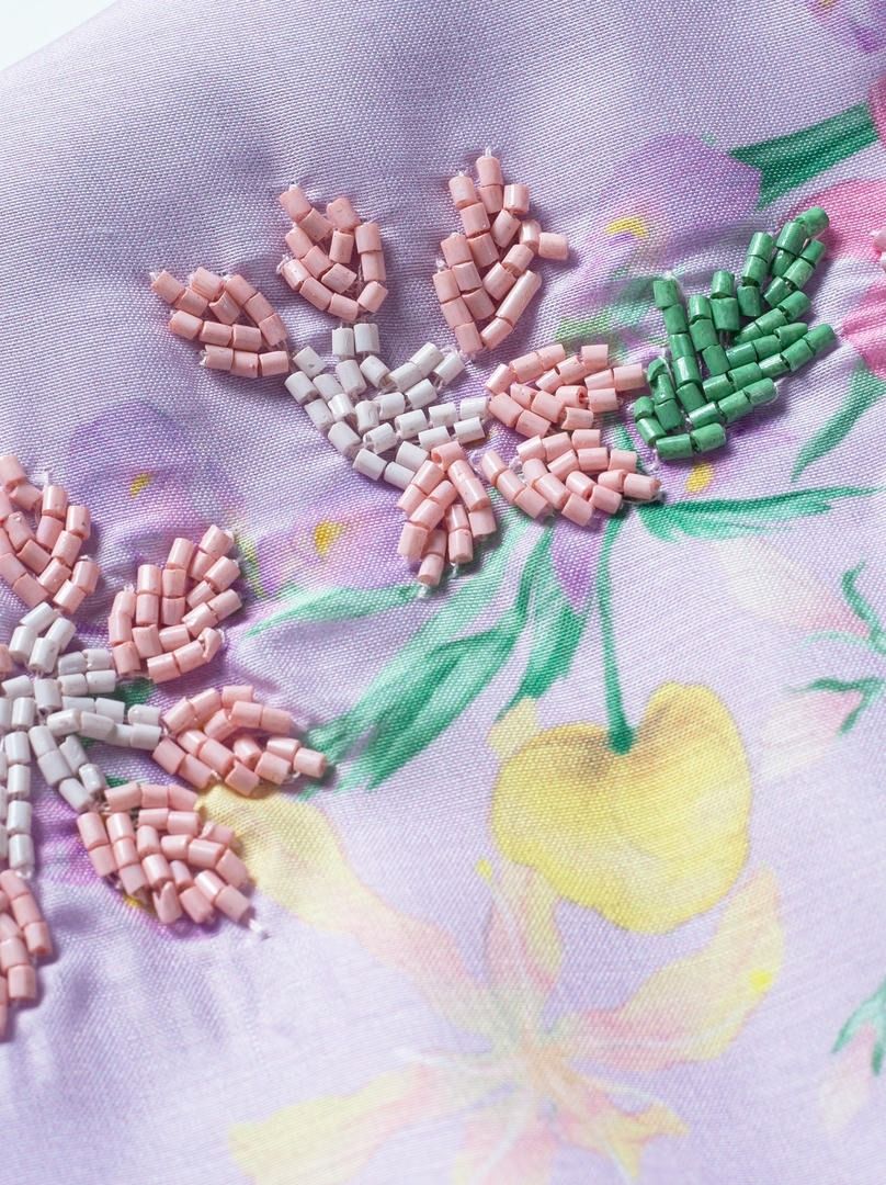 loose cut smocking hem top