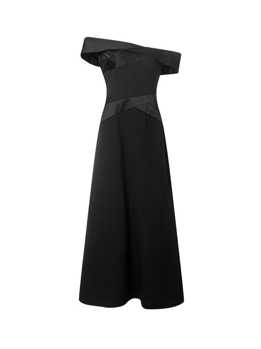 Off-shoulder fitted dress