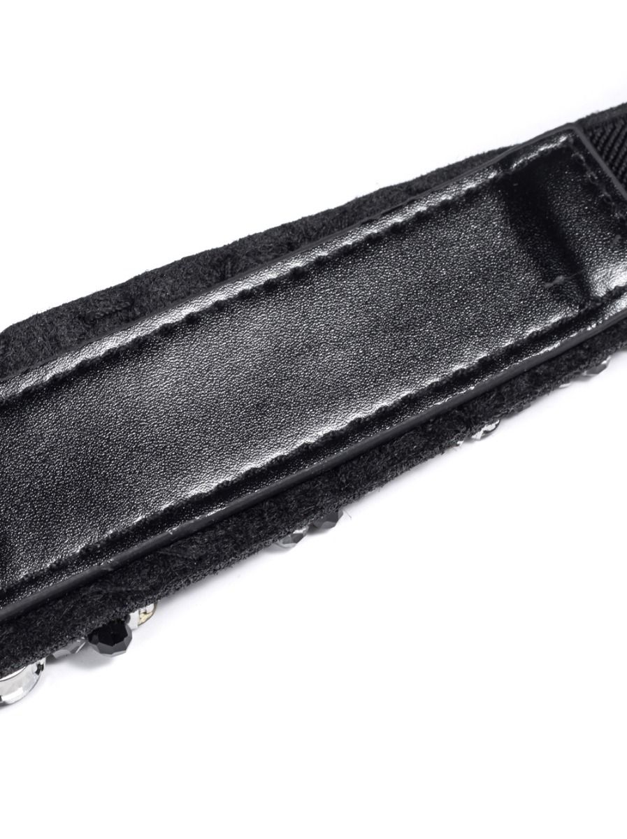 Crystal embellished belt. 