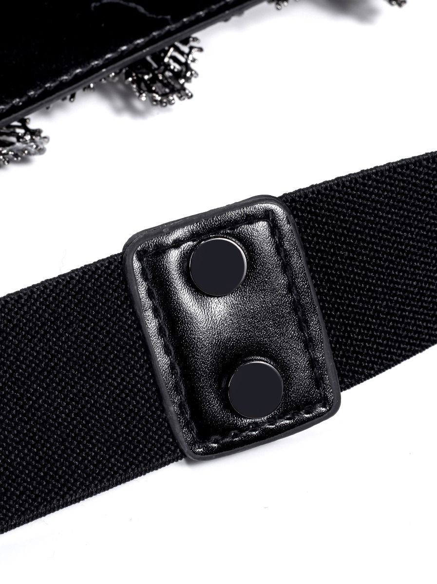 Embellished stars shape belt