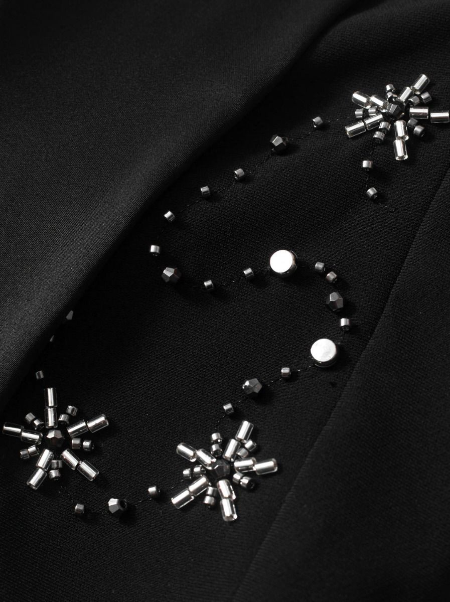 Sleeveless embellished top