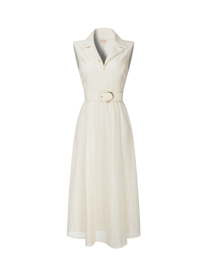 Lapelled Lace Dress