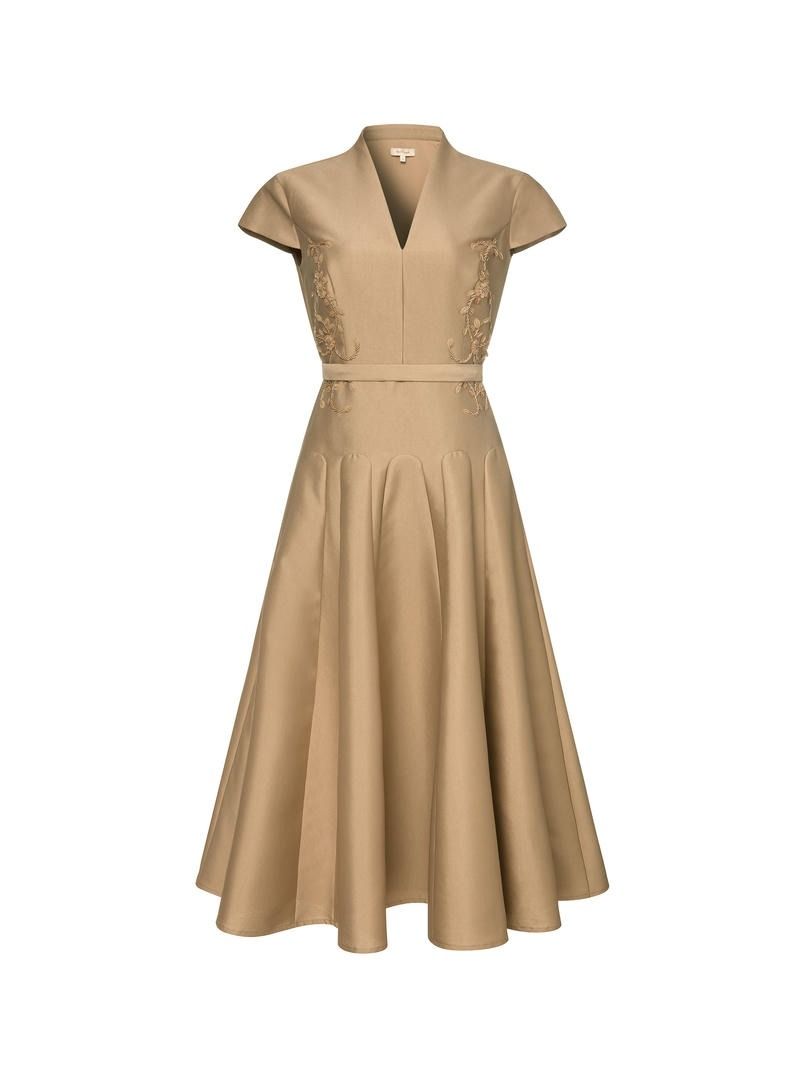 V-neck fitted bustier dress