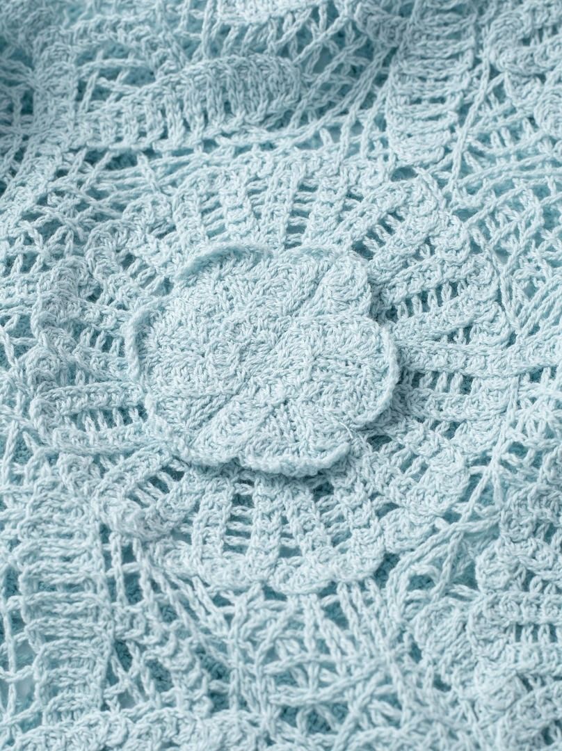 Floral Crochet Crop Top