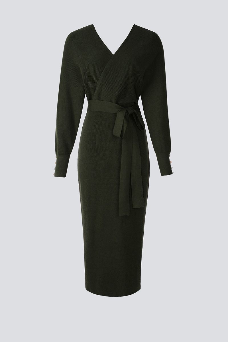 Knitted V neckline dress