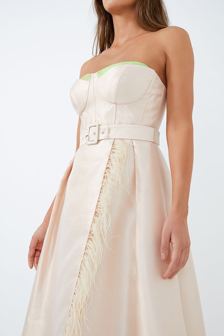 Feather trimming dress