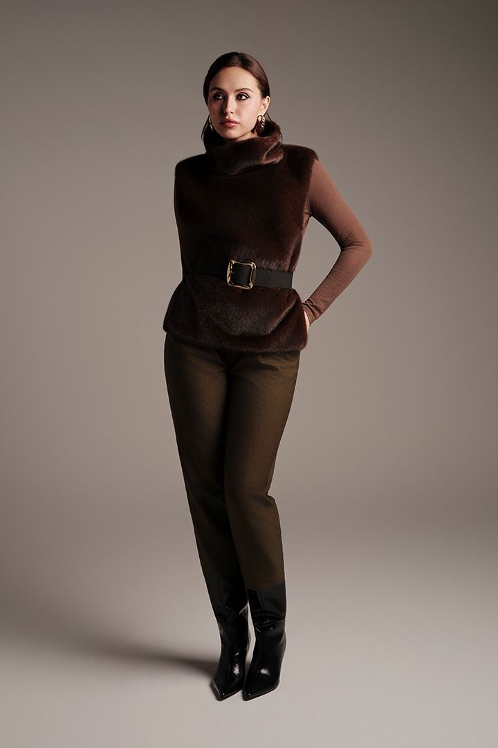 Crepe Tapered Pants