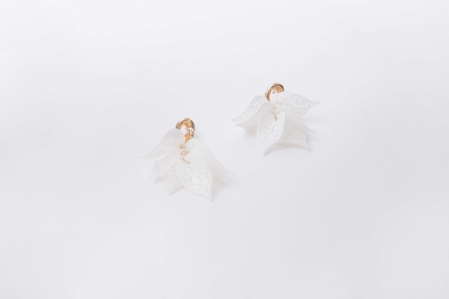 drop leaves earrings