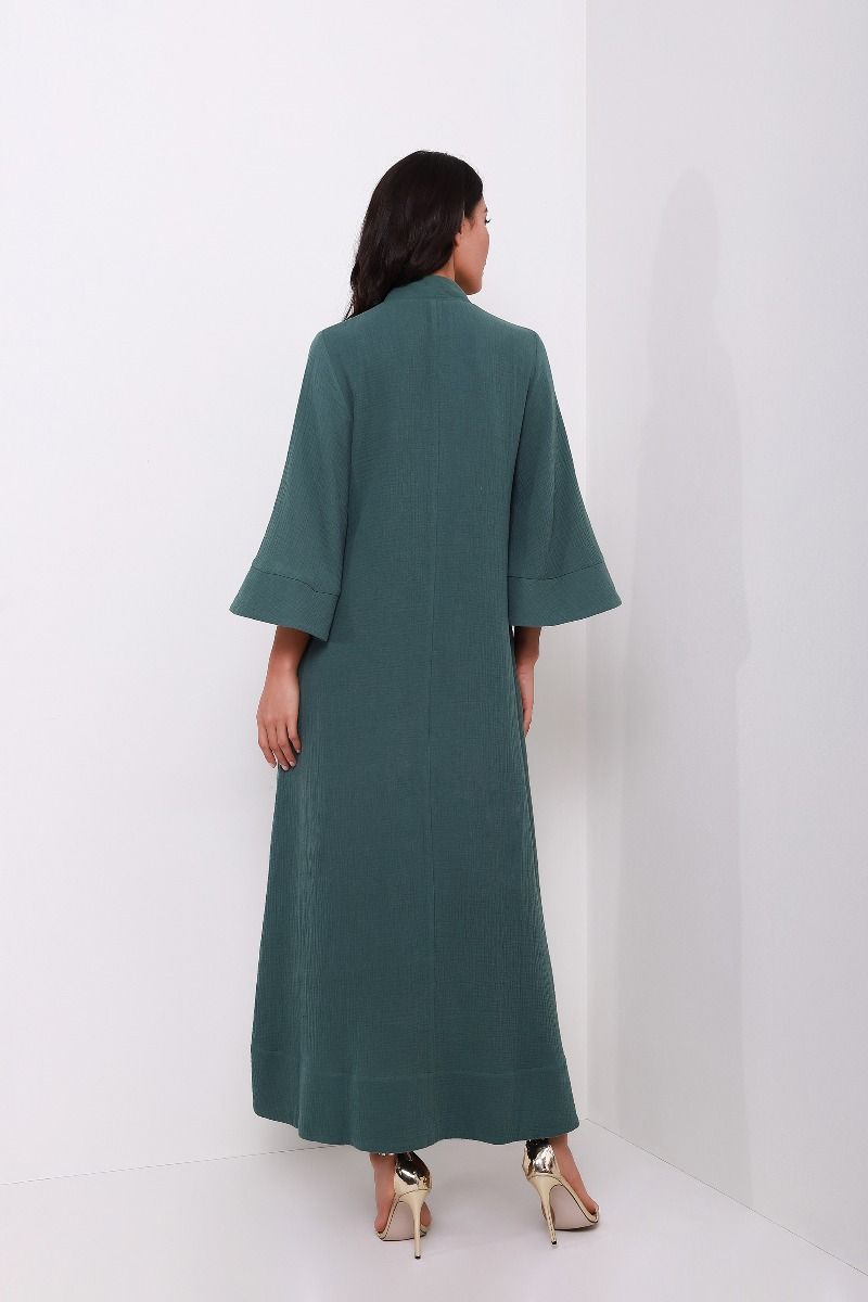 Embellished collar kaftan 