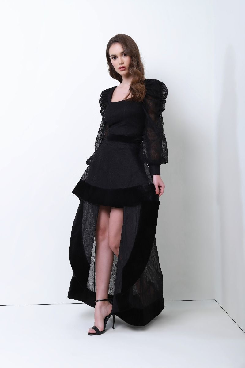 Hi-low lace skirt