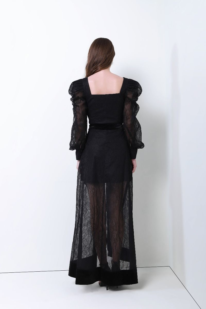 Hi-low lace skirt