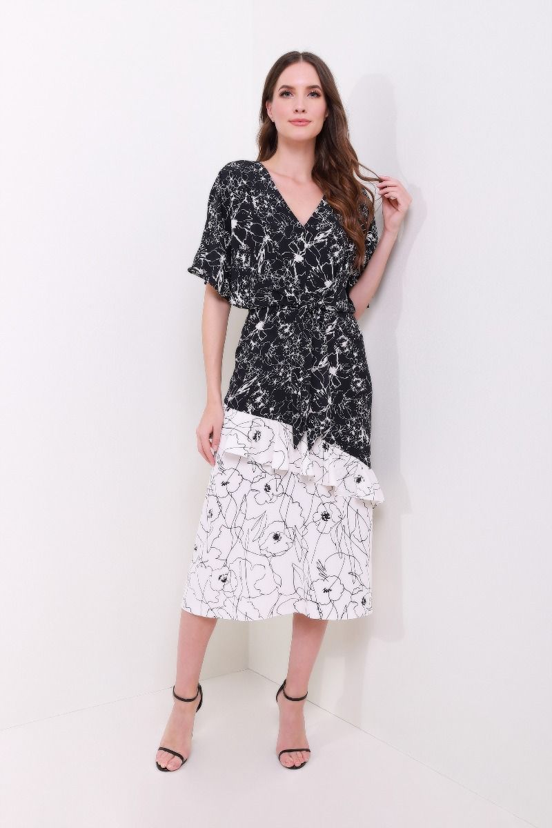 Asymmetrical chiffon Dress