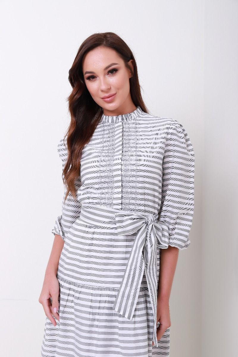 belted strip kaftan