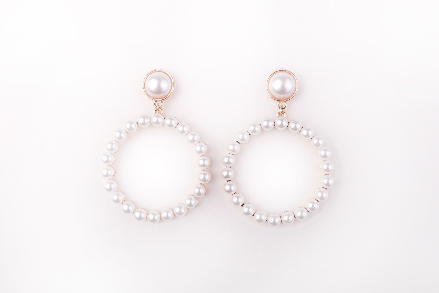 Pearl Circle Earring 