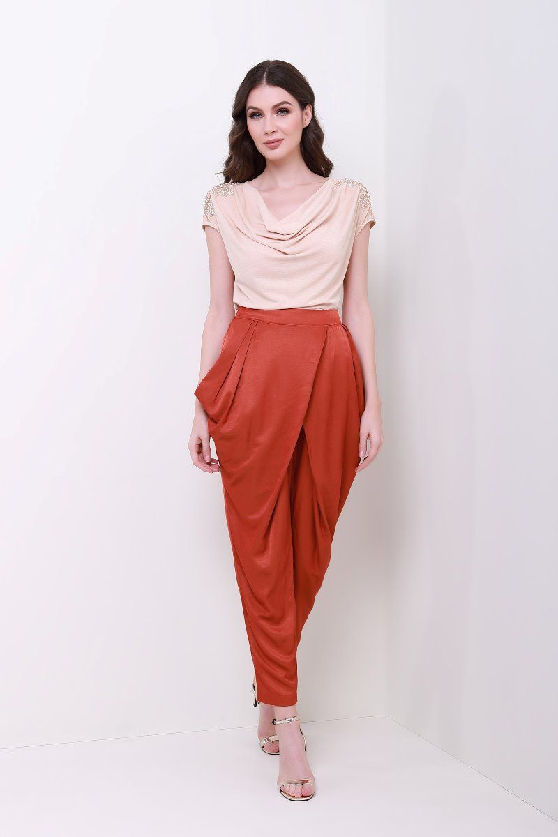drapped collar top