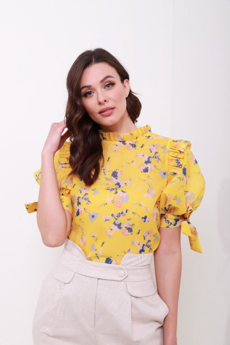 Frill neck floral top
