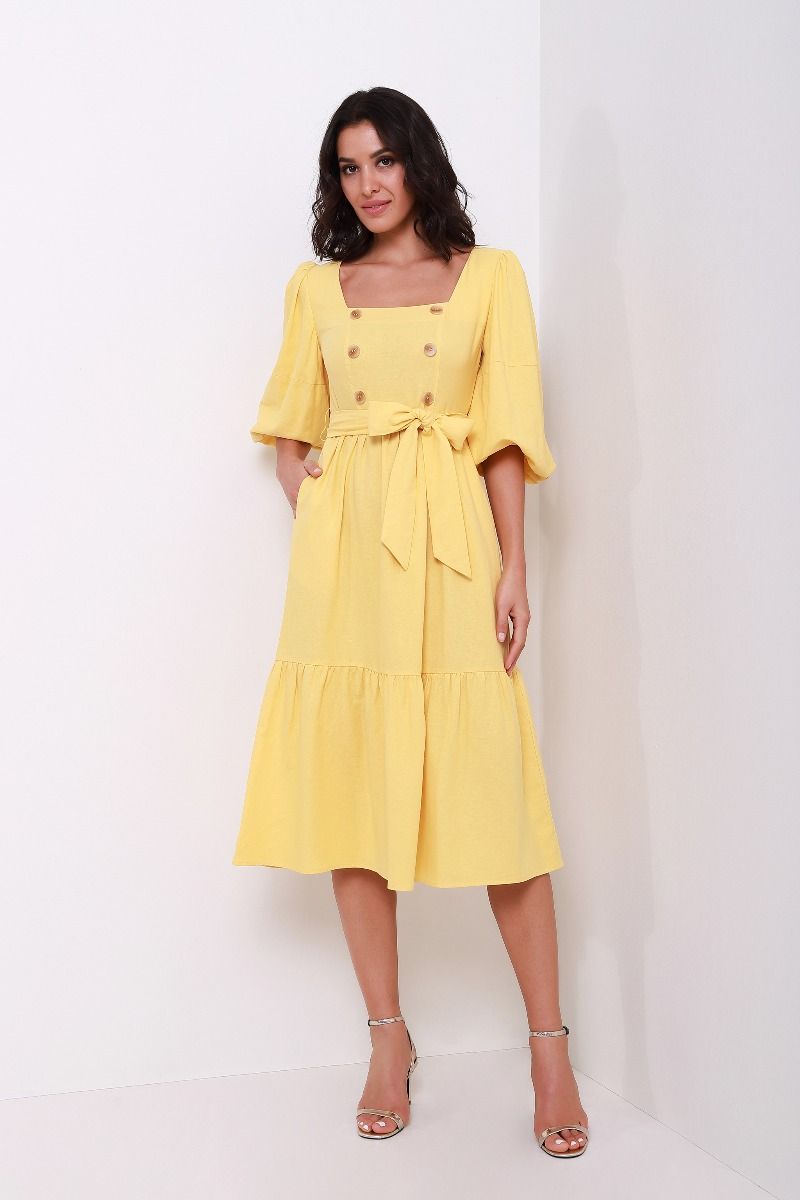 Flared buttoned dress