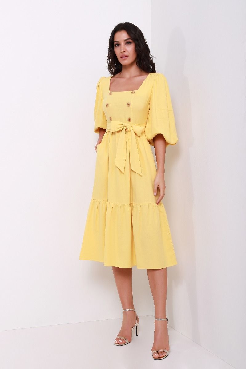 Flared buttoned dress