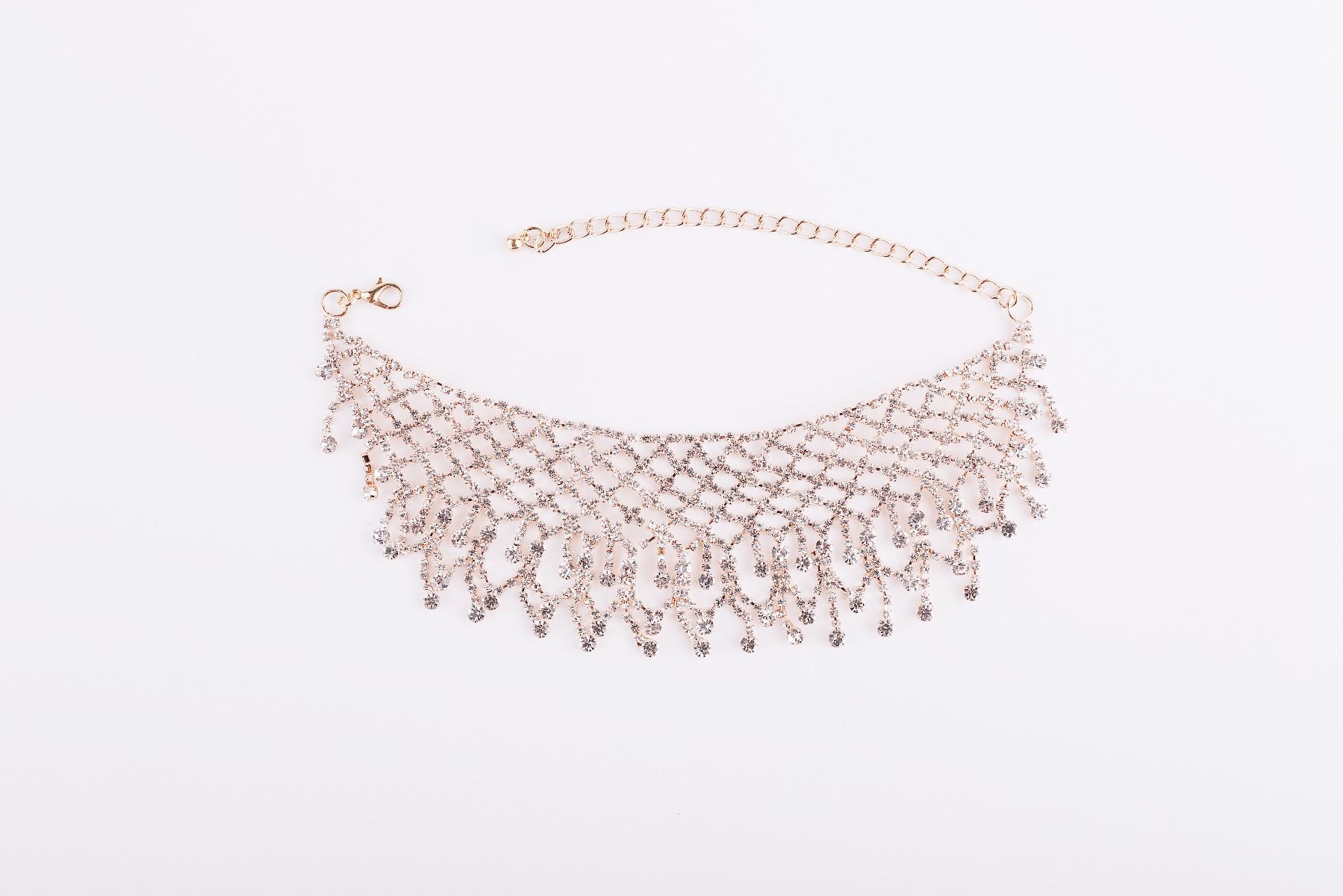 statement crystal choker