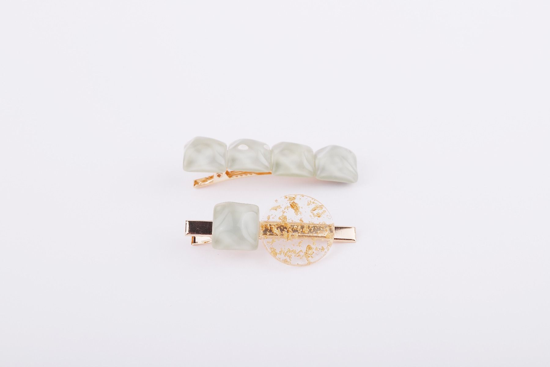 stones hair pen