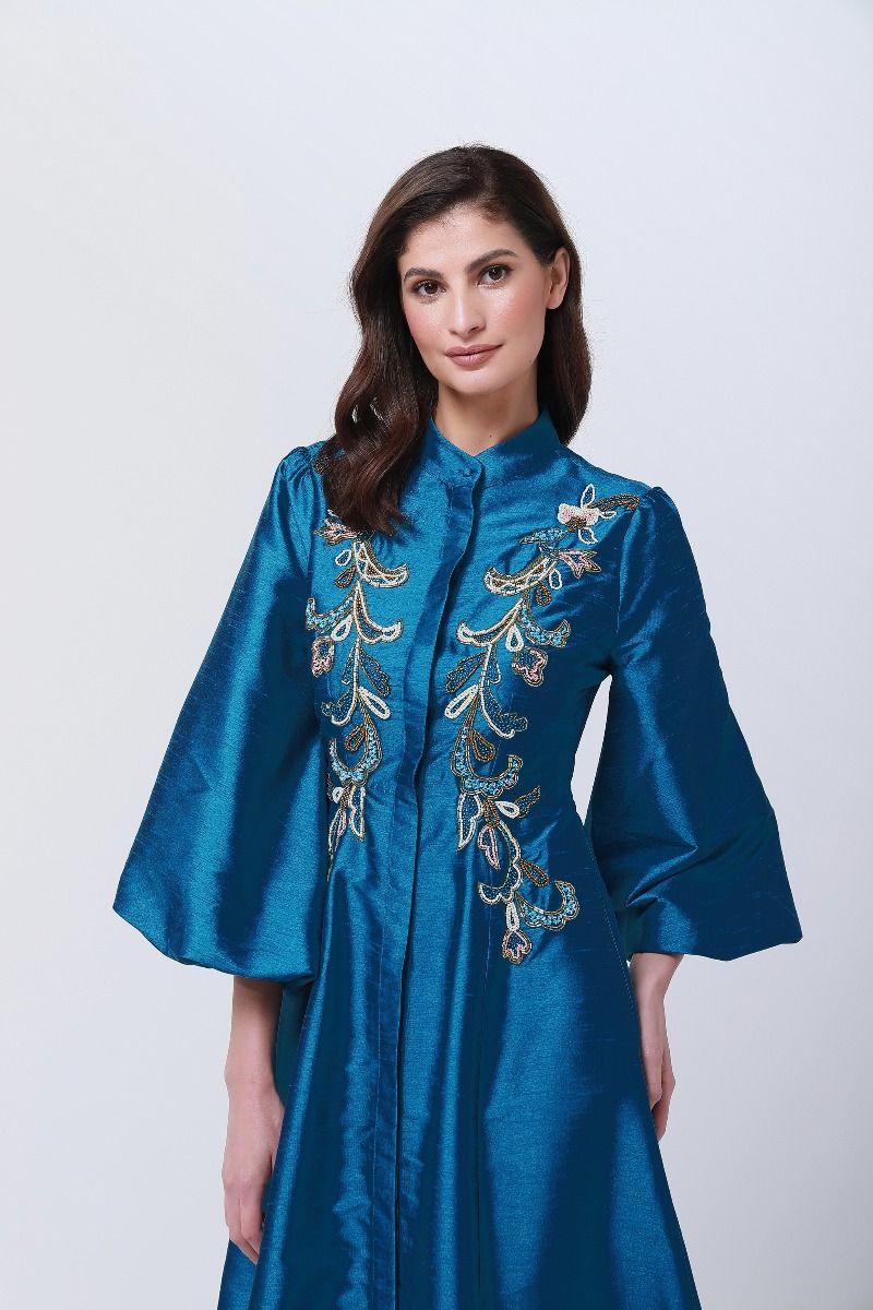embroidered balloon sleeves kaftan