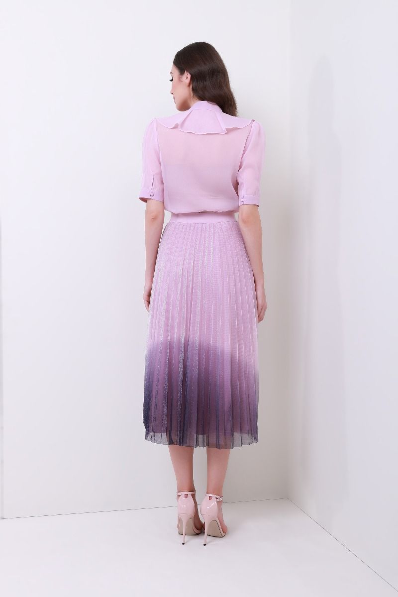 colored hem skirt 