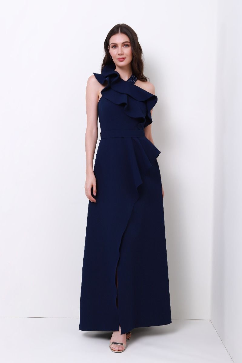 Embellished neckline effect dress
