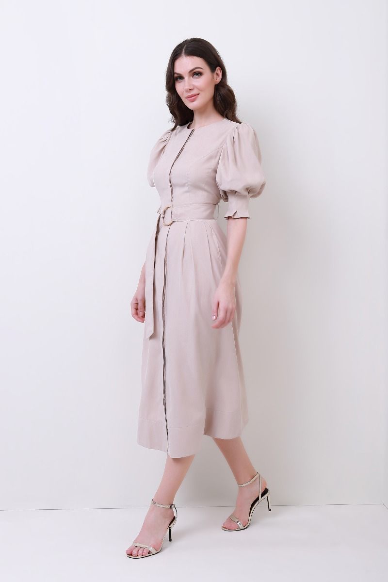 Puffed midi sleeves dress